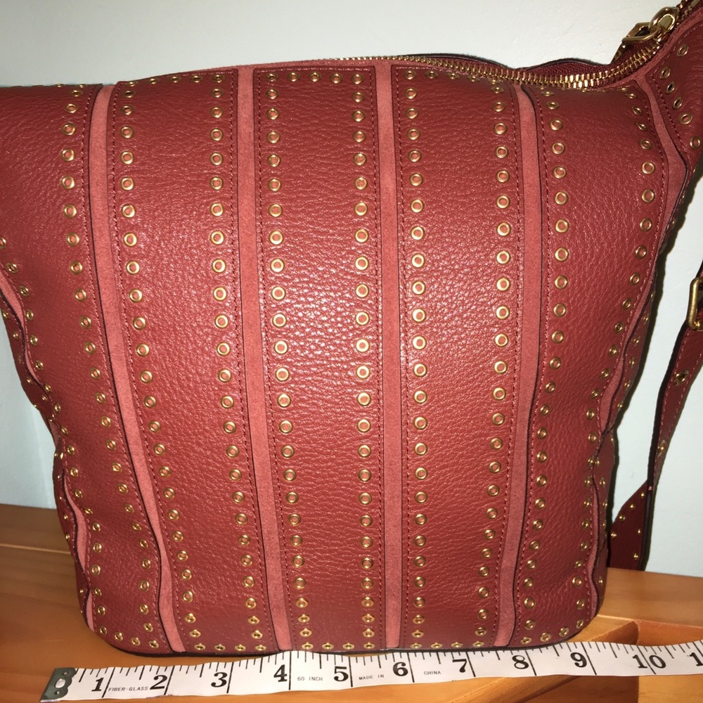 ⭐️⭐️⭐️3X HP⭐️ ⭐️⭐️ 💯 Authentic Michael Kors Brooklyn Grommet Feed Bag - Picture 8 of 16